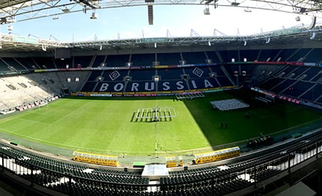 Blick auf den Borussia-Park in Deutschland, der mit einer Q-SYS AV&C-Lösung ausgestattet ist